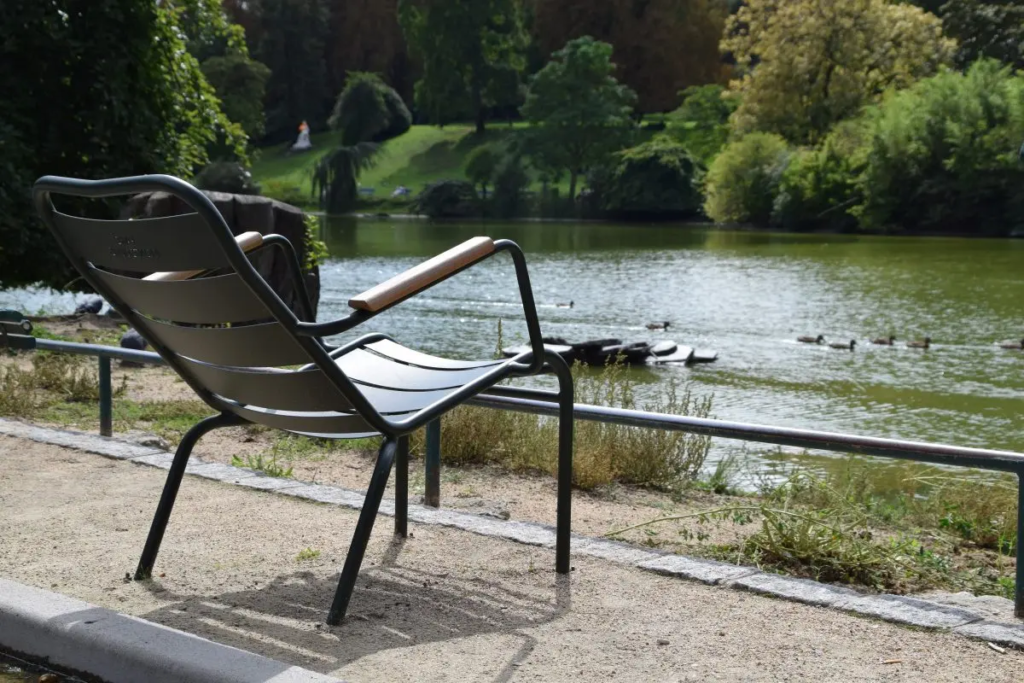 bain de soleil parc montsouris